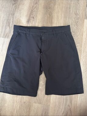 Under Armour Black Flat-Front Men's Shorts